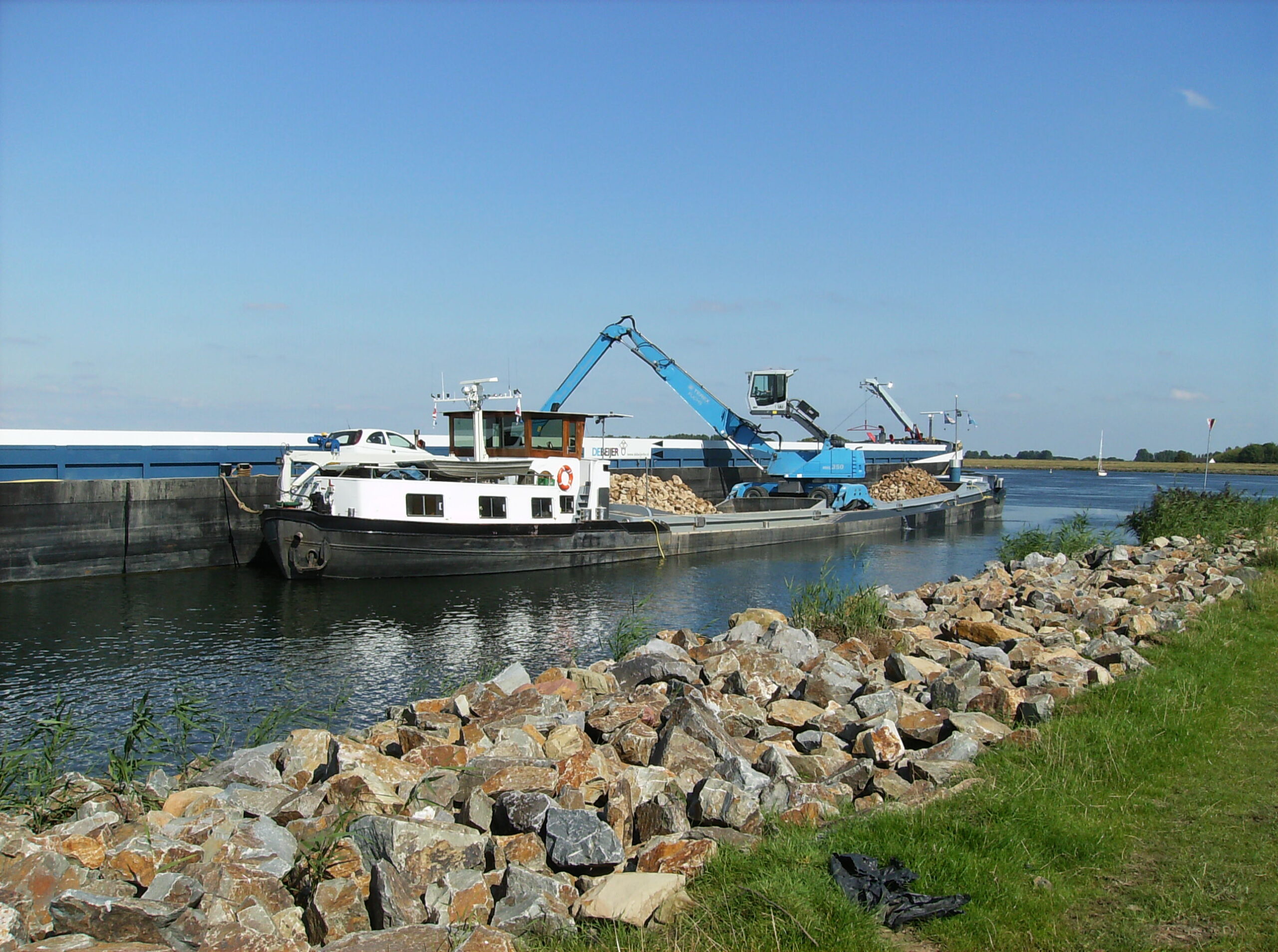 HPIM0767 – grauwacke waterbouwsteen (3)
